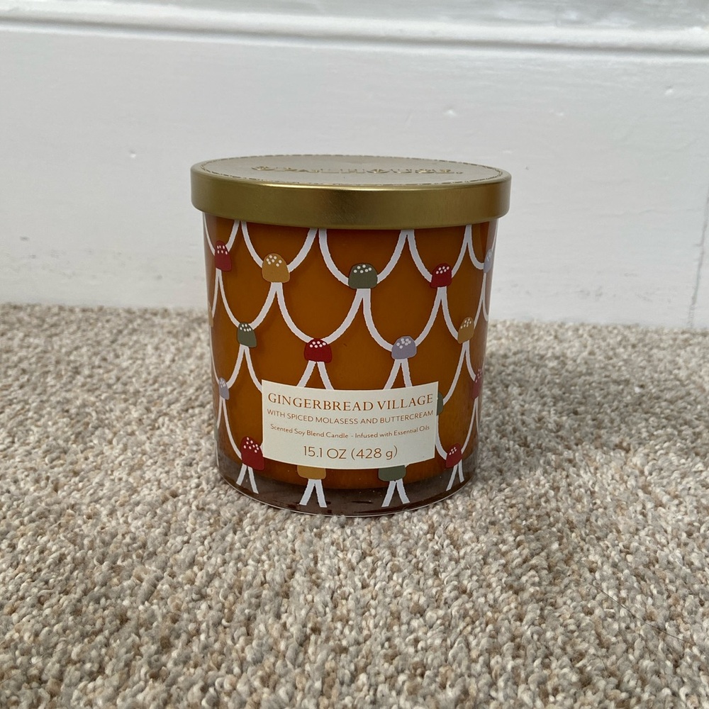NWT Target Opalhouse Gingerbread Village Candle